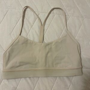 lululemon Flow Y Nulu Bra - Cream